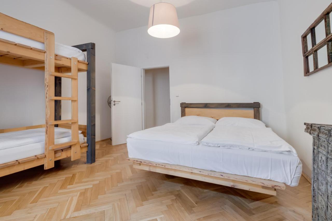 Curiosity Apartments Prag Exterior foto