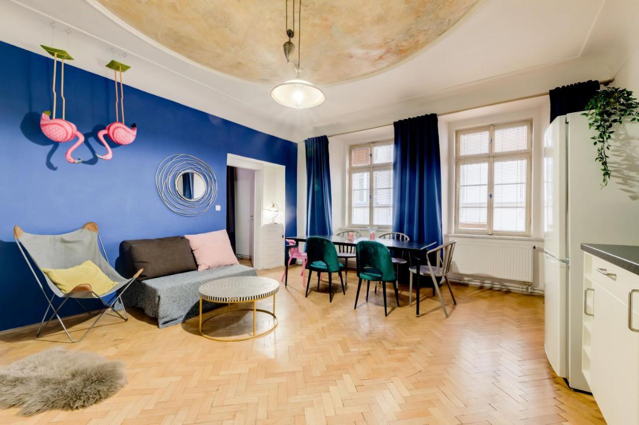 Curiosity Apartments Prag Exterior foto
