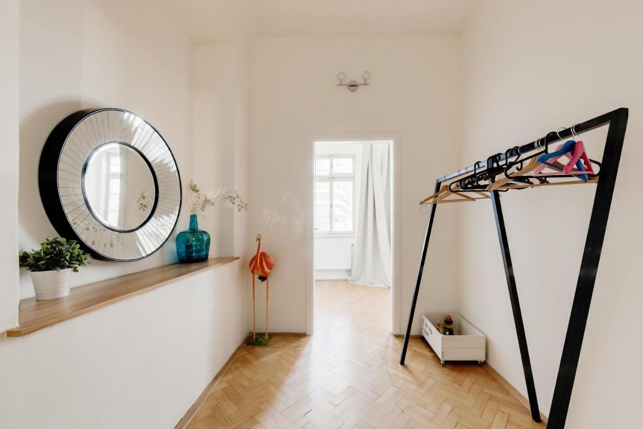 Curiosity Apartments Prag Exterior foto